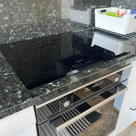 Apartment Cetral Retro 119m2 With Ac